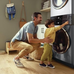 ELECTROLUX ELTE7600AT Electrolux Laundry Tower™ Single Unit Front Load 4.5 Cu. Ft. Washer & 8 Cu. Ft. Electric Dryer - Image 2