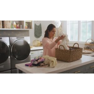 WHIRLPOOL WFW8620HC 5.0 cu. ft. Front Load Washer with Load & Go XL Dispenser - Image 32