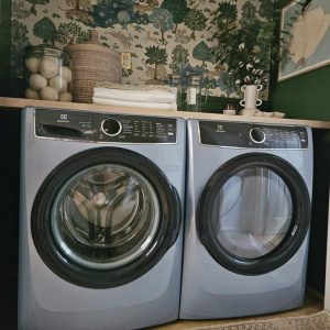 ELECTROLUX ELFW7437AG Electrolux Front Load Perfect Steam™ Washer with LuxCare® Wash - 4.5 Cu. Ft. - Image 4